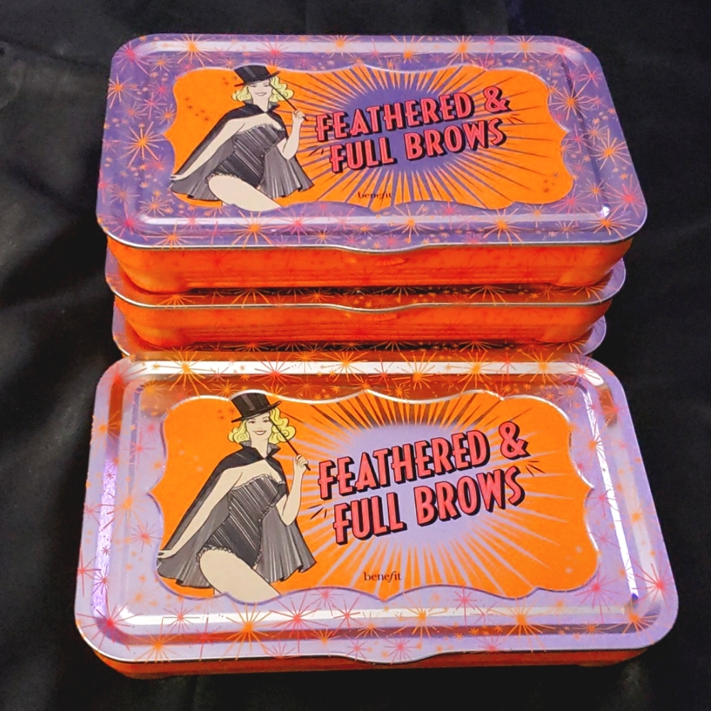 EMPTY Feathered & Full Brows Benefit Tin